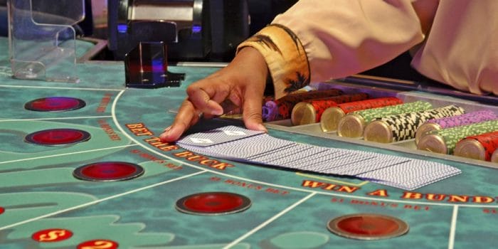 Cách Chơi Baccarat Hiệu Quả Bí Để Giành Chiến Thắng 2 Cách Chơi Baccarat Hiệu Quả Bí Để Giành Chiến Thắng